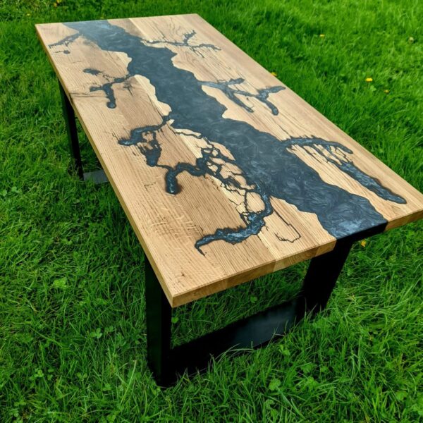 Lichtenberg Epoxy Resin Table